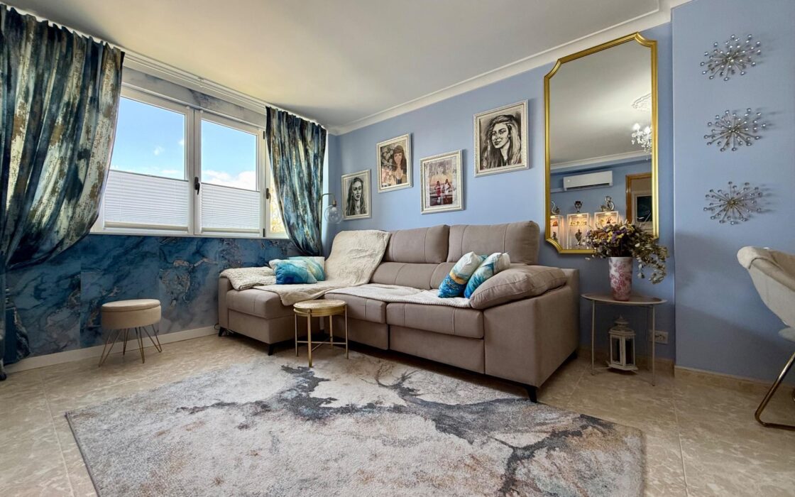 2-комн. квартира 81 кв.м с лифтом в Аликанте возле ТЦ