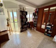 2-комн. квартира 81 кв.м с лифтом в Аликанте возле ТЦ