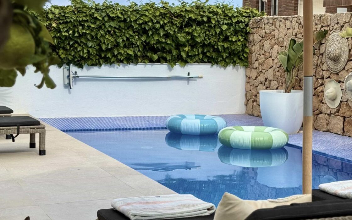 Вилла в San Juan Playa 422 кв.м з видом на море