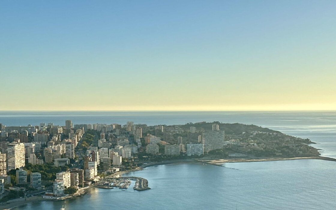 Вилла в San Juan Playa 422 кв.м з видом на море