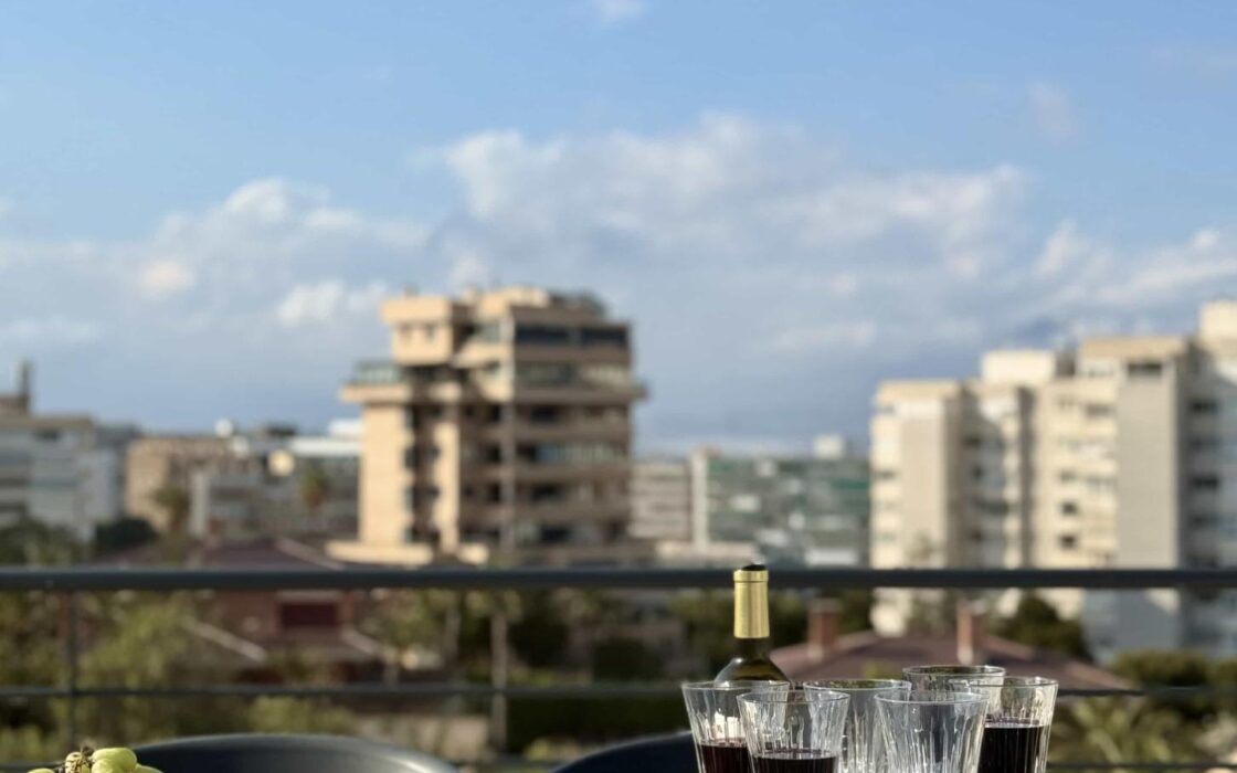 Вилла в San Juan Playa 422 кв.м з видом на море