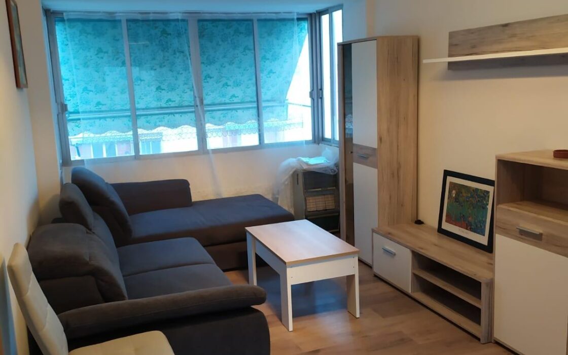 3-комнатная квартира с новым ремонтом в Аликанте 82 кв.м