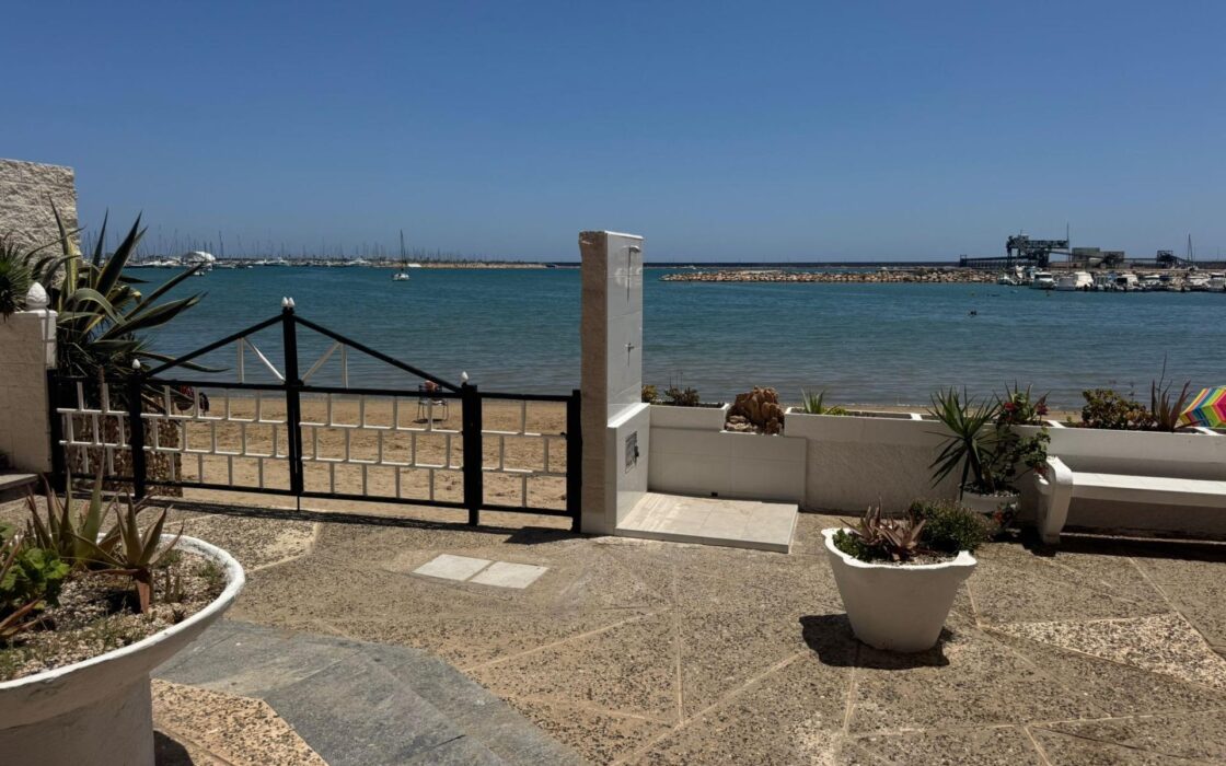 Апартаменты в Торревьехе 89 кв.м 5 м до моря