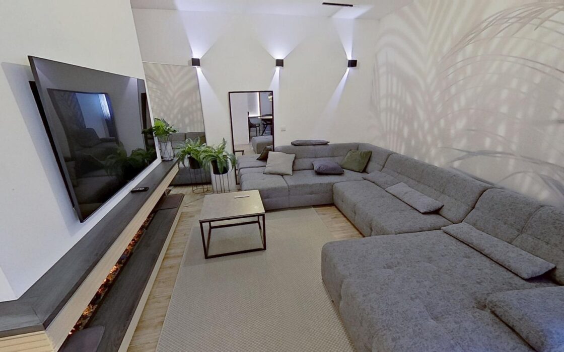 Дом в Торревьехе 163 кв.м с участком 1050 м у моря