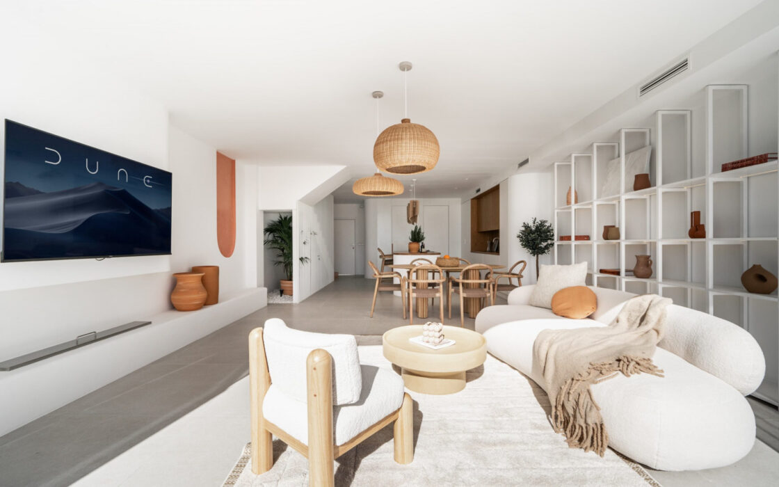 Коттедж в Малаге 160 кв.м с террасой у моря