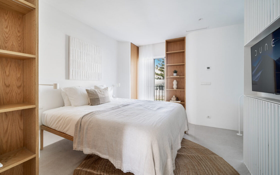 Коттедж в Малаге 160 кв.м с террасой у моря