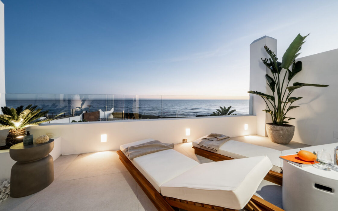 Коттедж в Малаге 160 кв.м с террасой у моря