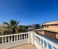 Смежна вилла в Торре-Ла-Мата з видом на море 161 кв.м