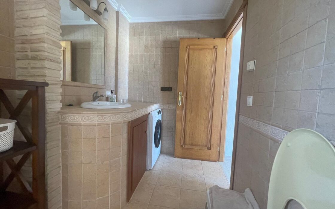 Смежна вилла в Торре-Ла-Мата з видом на море 161 кв.м