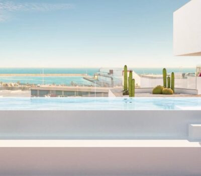 Новий будинок в центрі Аліканта з басейном та терасою 116 кв.м