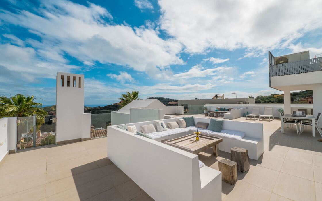 Современная Эко Вилла в Марбелье с панорамным видом моря