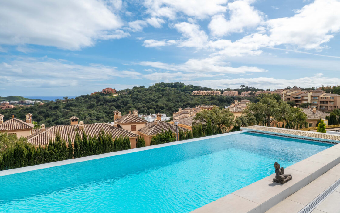 Современная Эко Вилла в Марбелье с панорамным видом моря