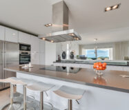 Современная Эко Вилла в Марбелье с панорамным видом моря