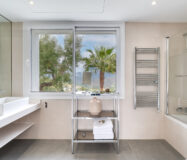 Современная Эко Вилла в Марбелье с панорамным видом моря