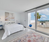 Современная Эко Вилла в Марбелье с панорамным видом моря