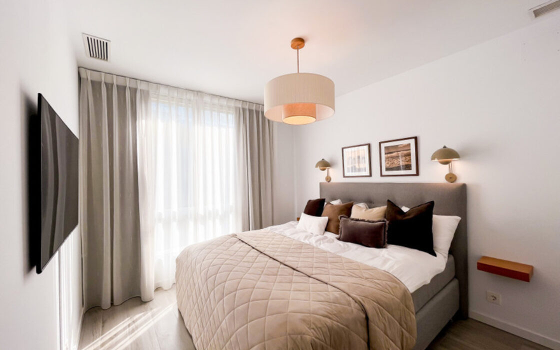 Таунхаус в Эстепоне с потрясающим видом на море 152 кв.м