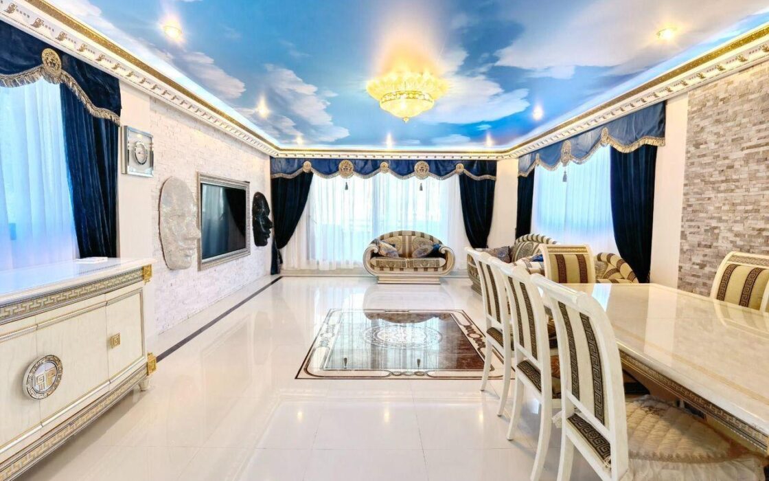 Будинок в Altea Hills 350 кв.м з терасами та басейном