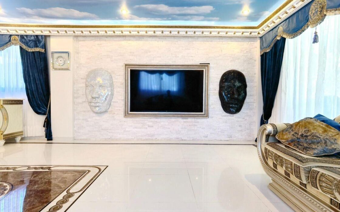 Будинок в Altea Hills 350 кв.м з терасами та басейном