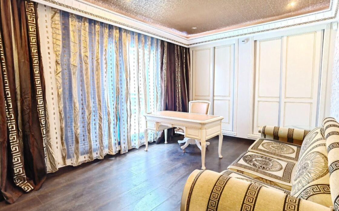 Будинок в Altea Hills 350 кв.м з терасами та басейном