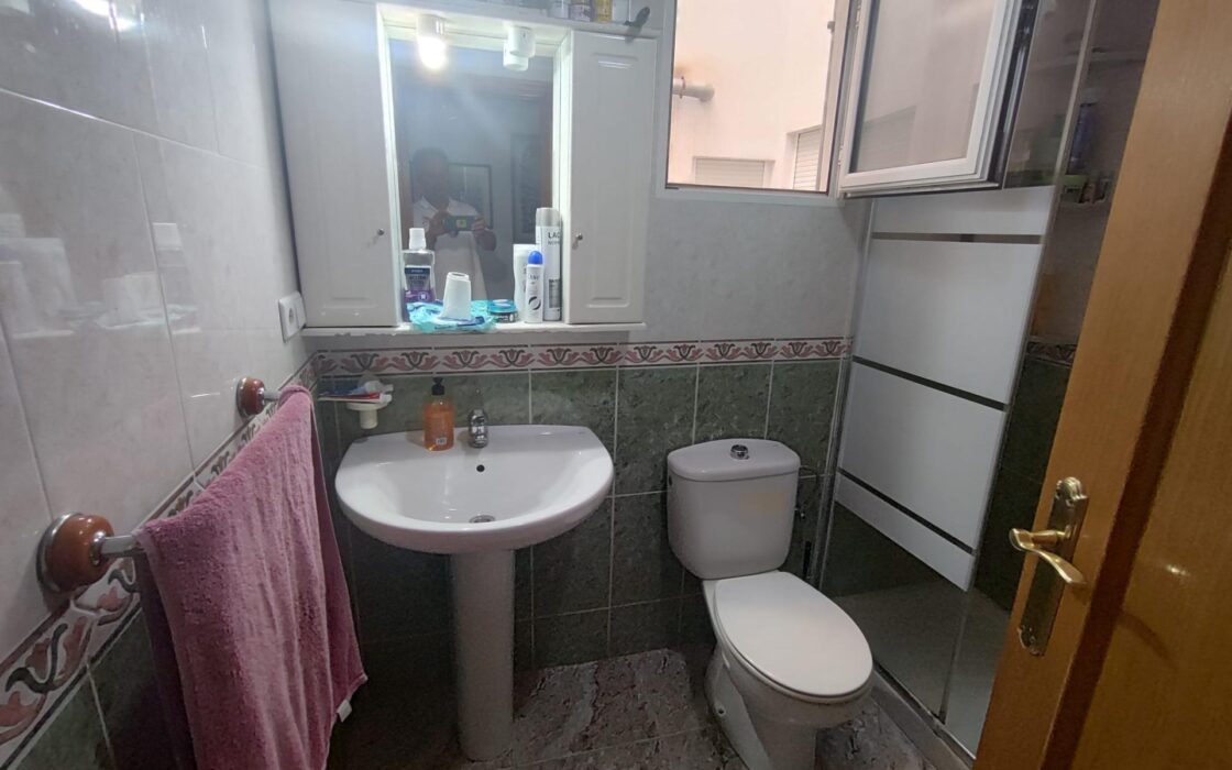 Просторная квартира в центре Коста Бланки у моря 94 кв.м