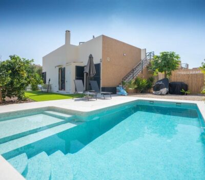 Вілла на березі моря в Оріуела Коста 76 кв.м, 4 кімнати