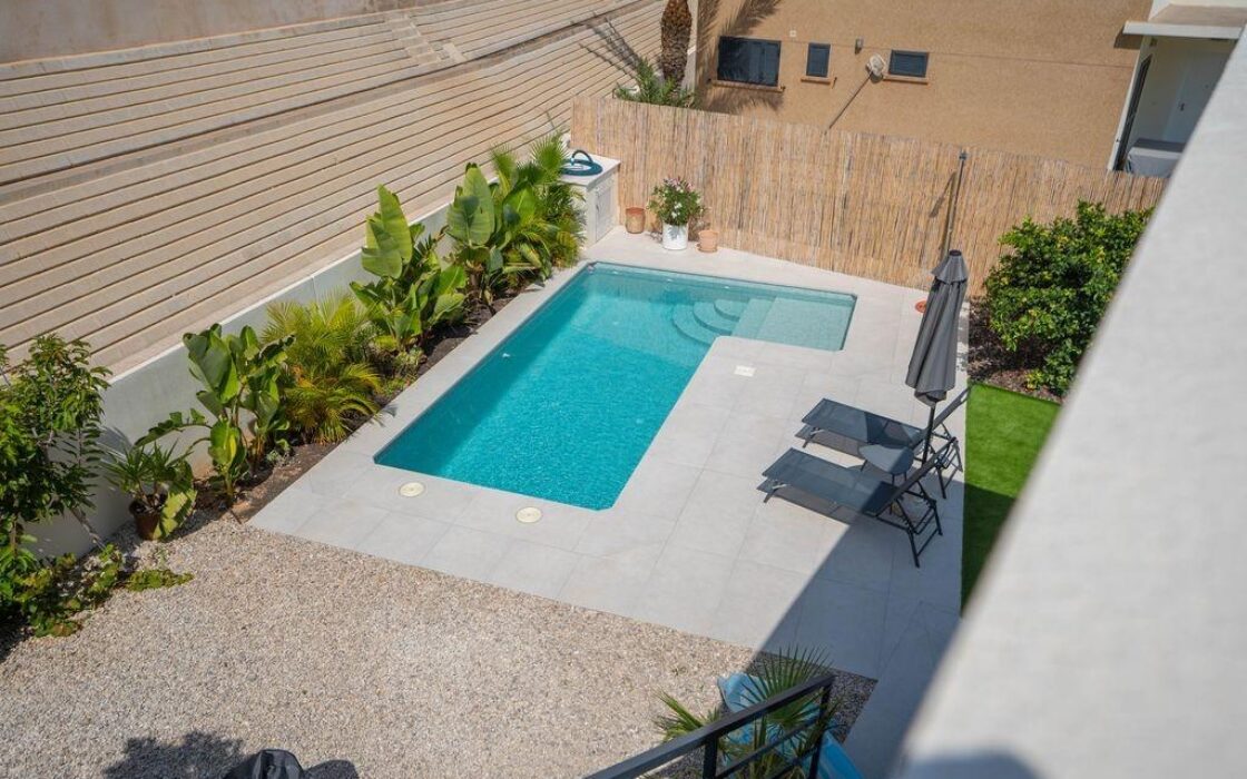 Вілла на березі моря в Оріуела Коста 76 кв.м, 4 кімнати