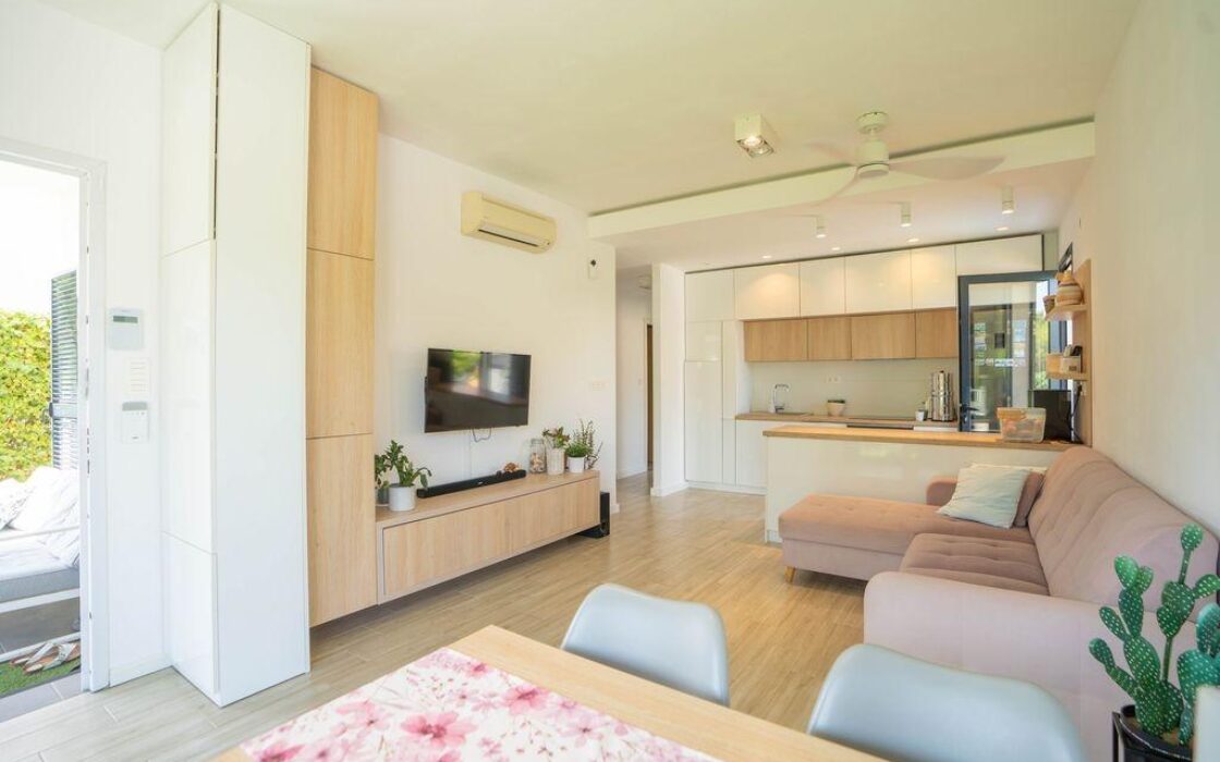 Вілла на березі моря в Оріуела Коста 76 кв.м, 4 кімнати