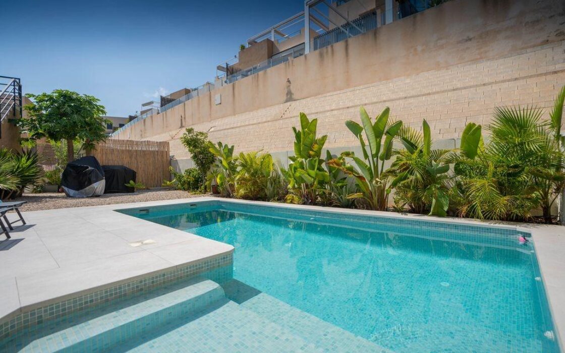 Вілла на березі моря в Оріуела Коста 76 кв.м, 4 кімнати