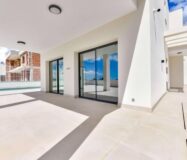 Вилла в Финестрате 636 кв.м с видом на море и террасой