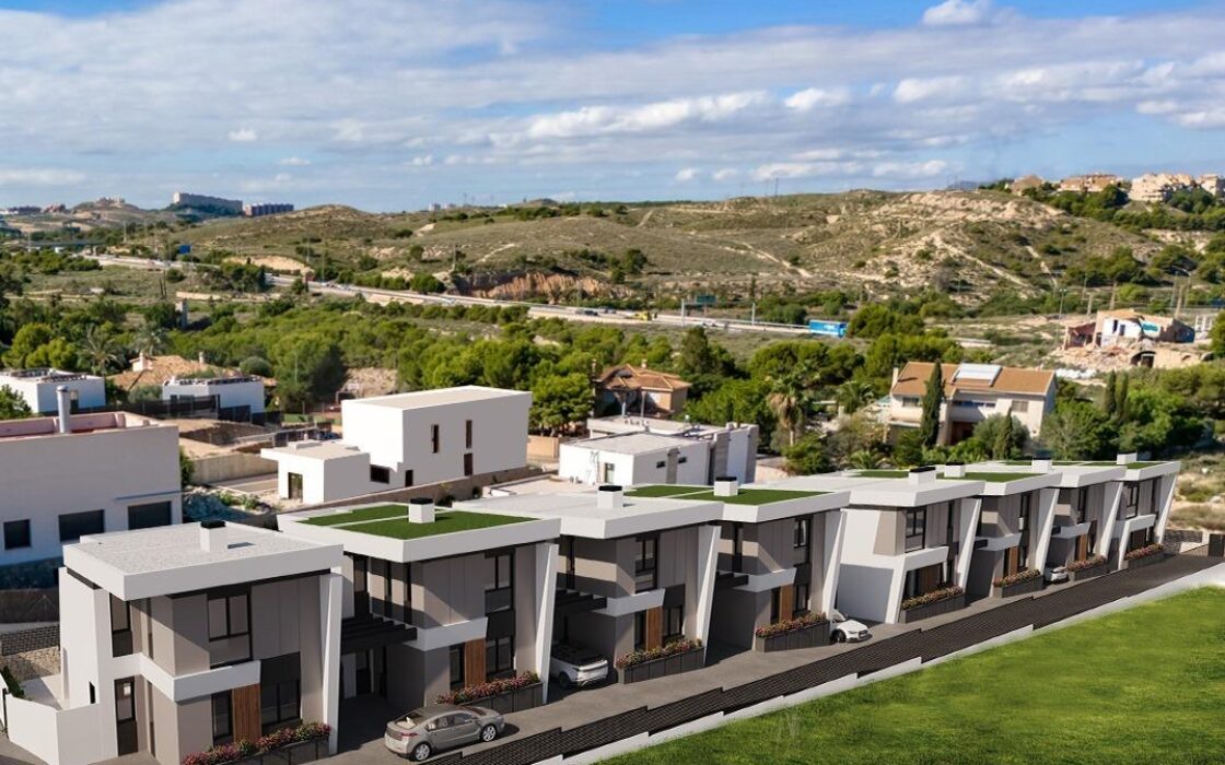 Вилла 179 кв.м с бассейном в Аликанте, 4 спальни