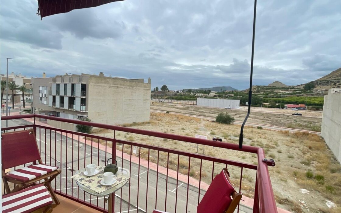 Апартаменти 47 кв.м в Вильянуэва-дель-Ріо-Сегура з терасою