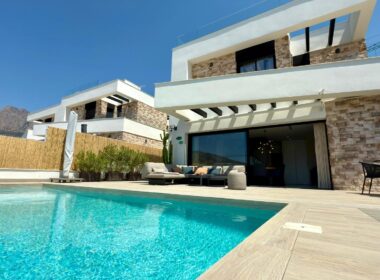 Вилла с видом в Финестрате, 3 спальни, новый дом 2023 года