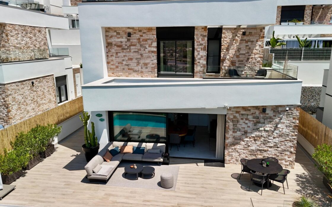 Вилла с видом в Финестрате, 3 спальни, новый дом 2023 года