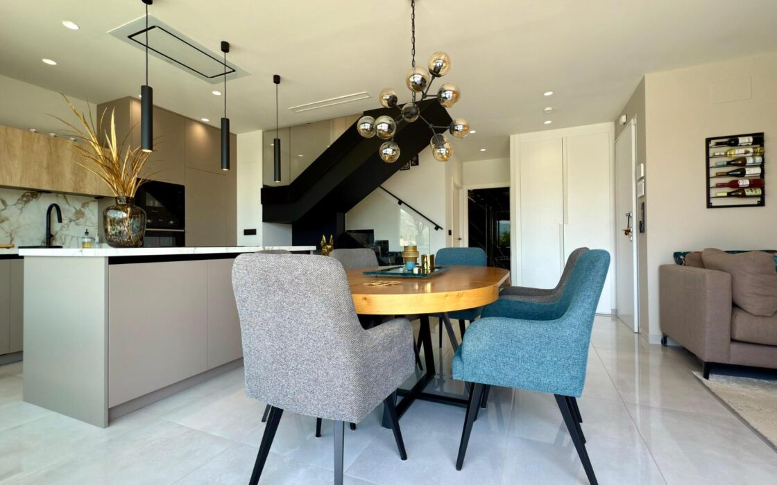 Вилла с видом в Финестрате, 3 спальни, новый дом 2023 года