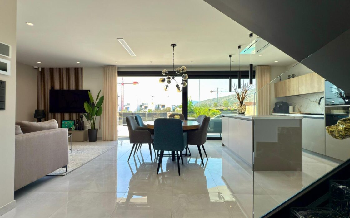 Вилла с видом в Финестрате, 3 спальни, новый дом 2023 года