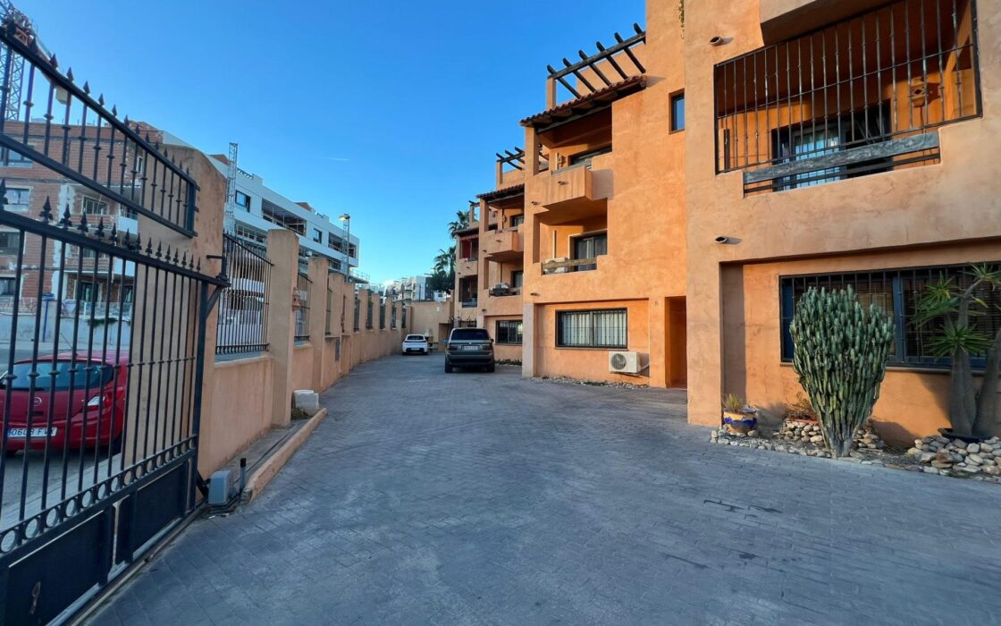 Просторный дуплекс в Вилламартине с видом на море