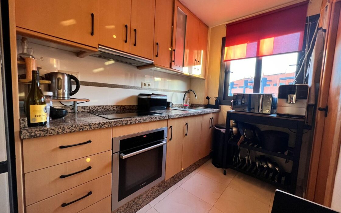 Просторный дуплекс в Вилламартине с видом на море