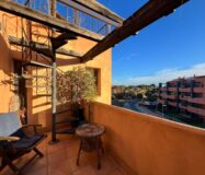 Просторный дуплекс в Вилламартине с видом на море