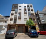 Апартаменти в Торрев’єсі 70 кв.м у моря, 2 спальні