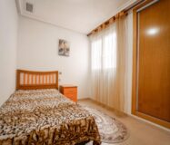 Апартаменти в Торрев’єсі 70 кв.м у моря, 2 спальні