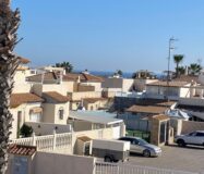 Вилла в Торревьехе 65 кв.м, 300 м до моря, уютный район