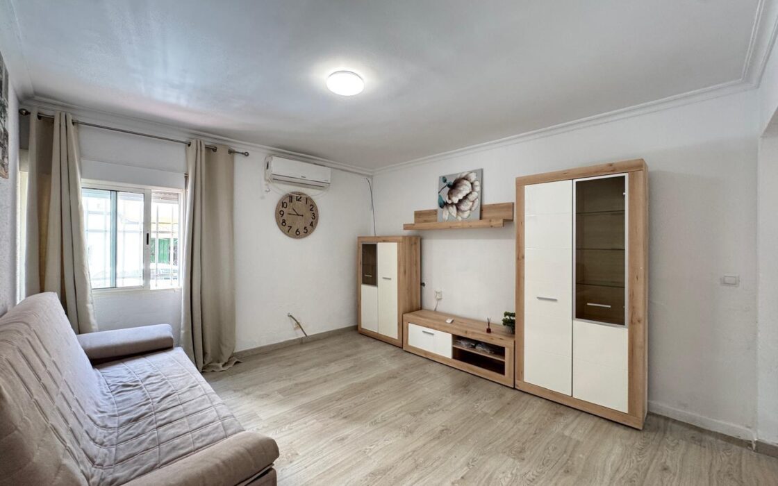 Квартира 65 кв.м з 2 спальнями поруч з Парком Націй