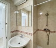 Квартира 65 кв.м з 2 спальнями поруч з Парком Націй