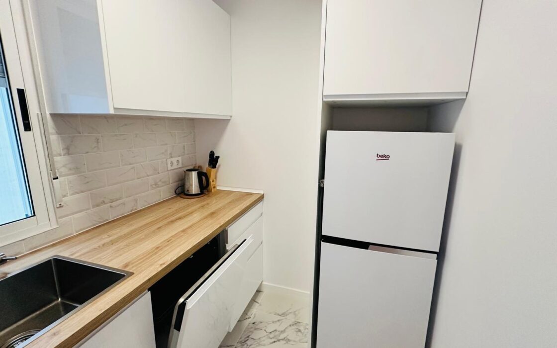 Апартаменты в Торревьехе 68 кв.м 180 м до моря