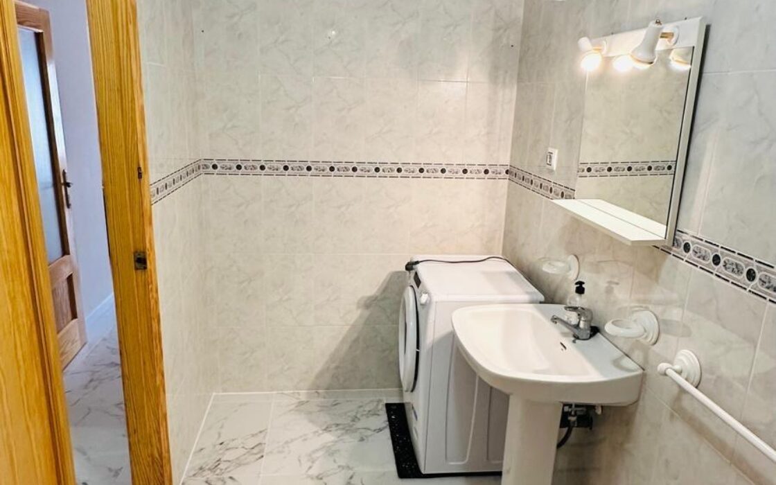 Апартаменты в Торревьехе 68 кв.м 180 м до моря