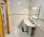 Апартаменты в Торревьехе 68 кв.м 180 м до моря