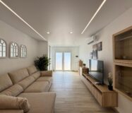 Таунхаус с террасами и бассейном в Коста Бланка 75 кв.м