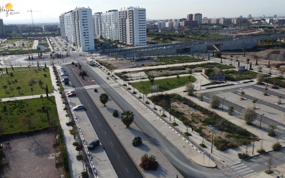 Апартаменти 73 кв.м в Валенсії 4 км від моря