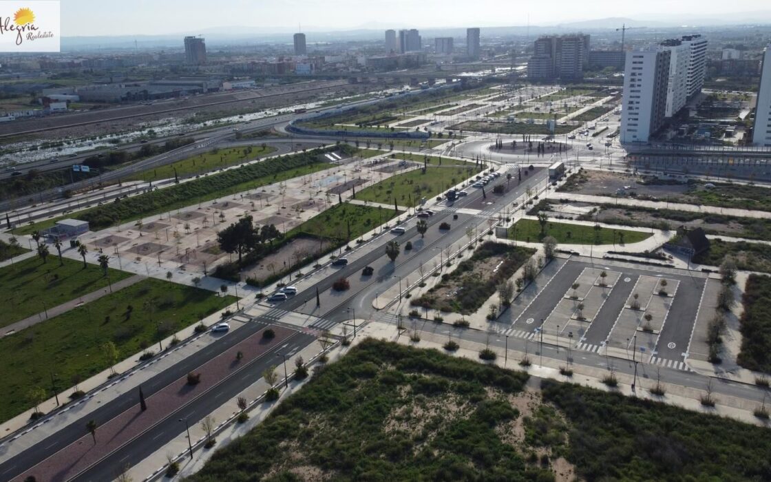 Апартаменти 73 кв.м в Валенсії 4 км від моря