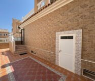 Таунхаус в Гуардамар, 3 спальни, 400 м до моря